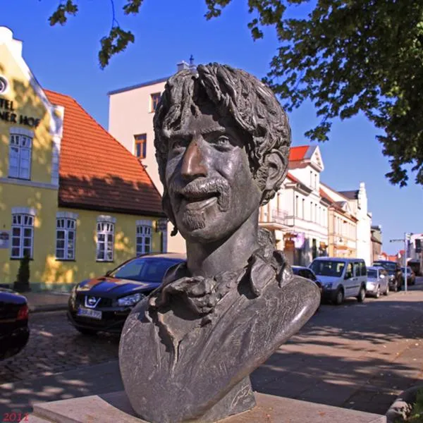 Hotel Doberaner Hof, hotel in Clausdorf