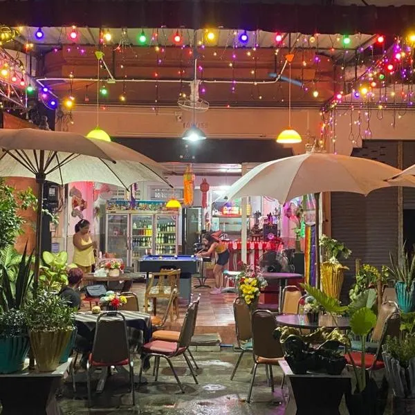 PLUEMCHAI Guesthouse, hotel in Jomtien Beach