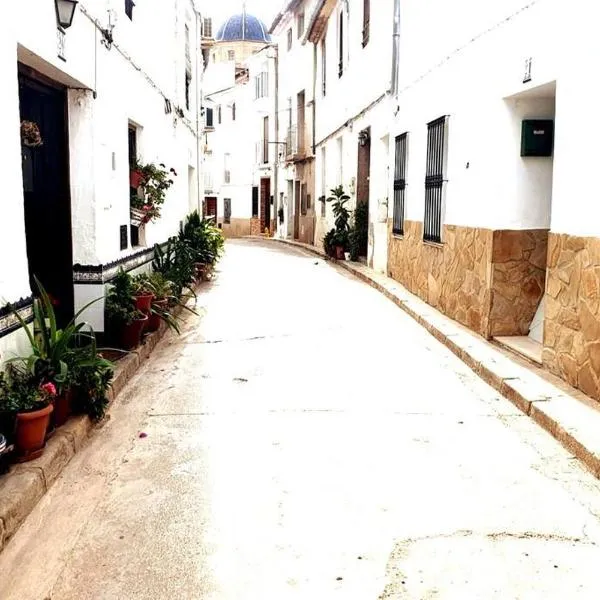 Casa rural para 8 huéspedes en plena naturaleza, hotel v destinaci Gestalgar