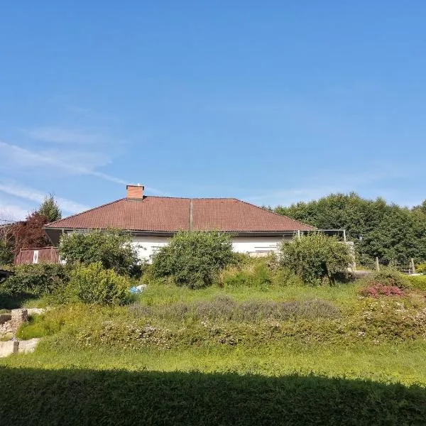 La Casita, hotel Weinzettel városában