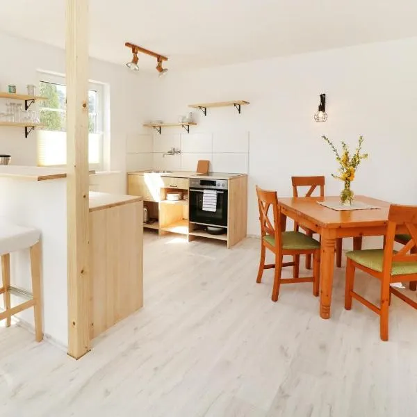 Ferienwohnung Naturparadies Gnitz, hotel v destinaci Lütow