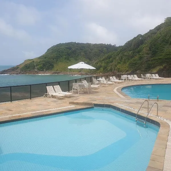 Apartamento-FRENTE MAR-Enseada-Costão das Tartarugas, hotel in Guarujá