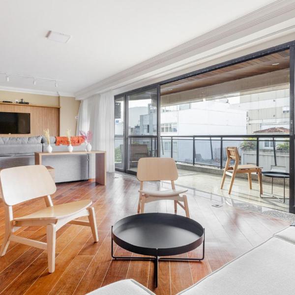 Tabas Maravilhoso apê 5 quartos Ipanema IP0040