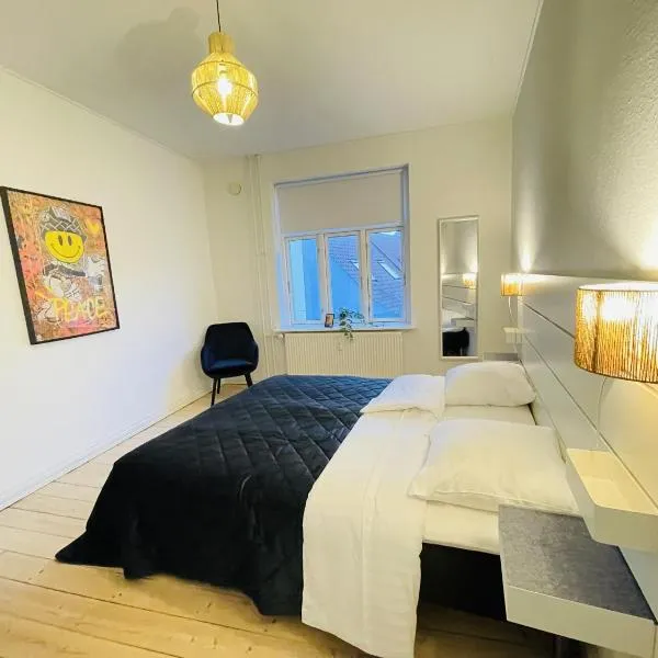 aday - Classy 2 bedrooms apartment in the center of Aalborg, hotel v destinaci Aalborg