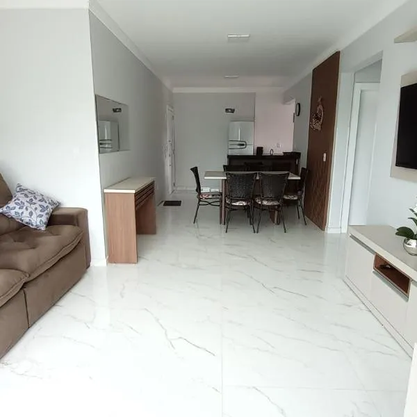 Encantador Apto NOVO, climatizado e confortável - 200m das Thermas, hotel di Piratuba