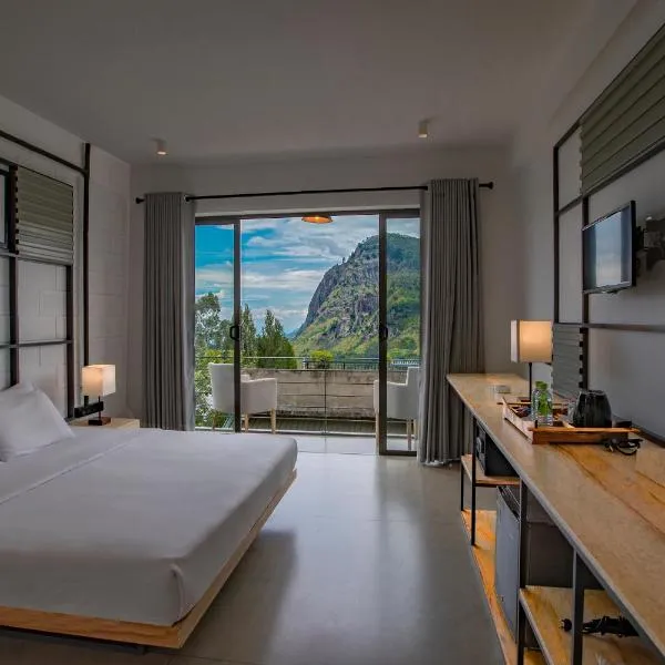Hotel Onrock, hotel a Ella
