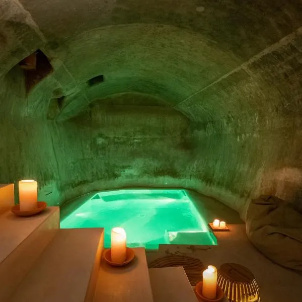 Nohasi Palace Lifestyle Hotel & SPA, hotel v destinaci Noha