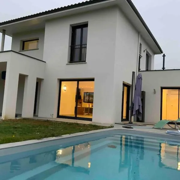 Vigoulet Auzil, hotel v destinaci Vigoulet-Auzil