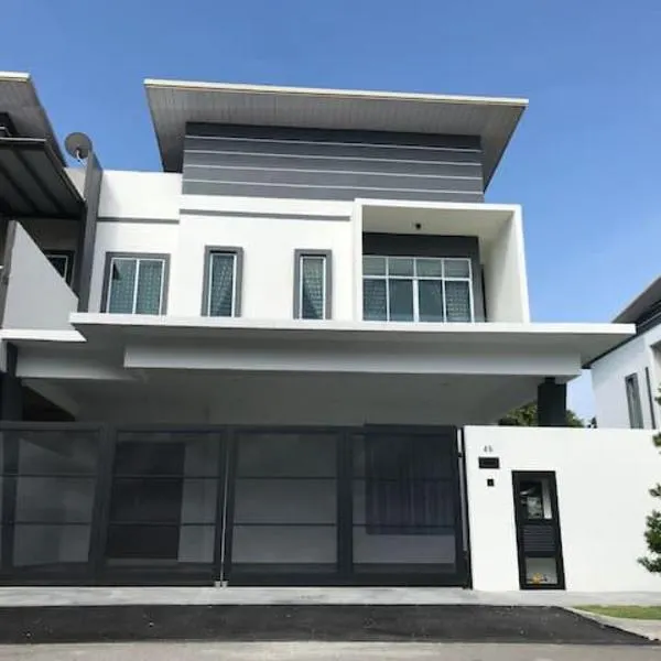 G-Homestay @ Sungai Abong Muar*10~20pax, hotel in Muar