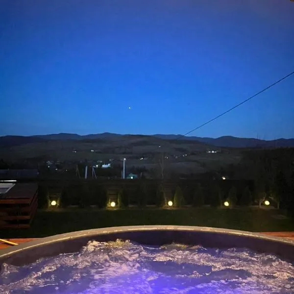 На Краю Світу, hotel v destinaci Murovanka
