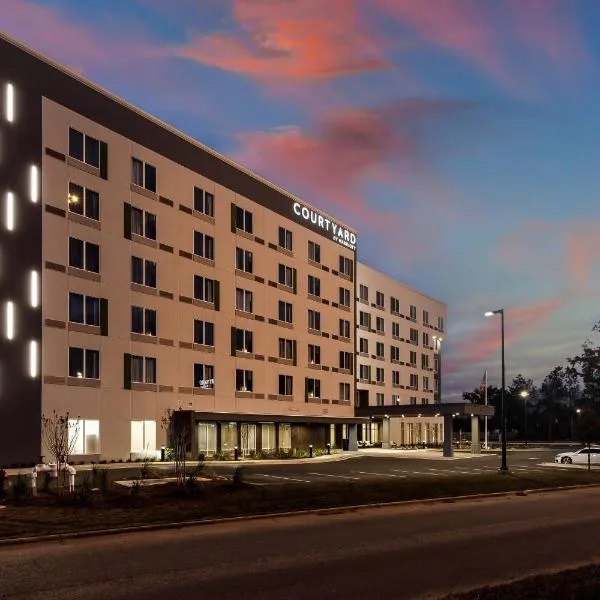 Courtyard by Marriott Pensacola West, hotell i Pensacola