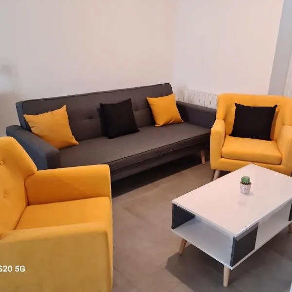 Le Cocon d'Aude - Proche Guédelon - Calme & Lumineux, viešbutis mieste Bléneau