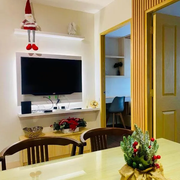 Riverview Two Bedroom Condo at One Spatial Iloilo, hotel din Guimbal