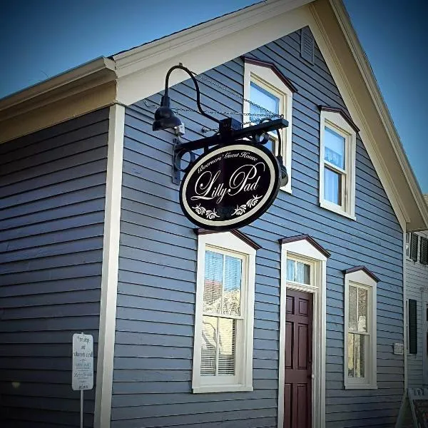 Lilly Pad, hotel v destinaci Cedarburg