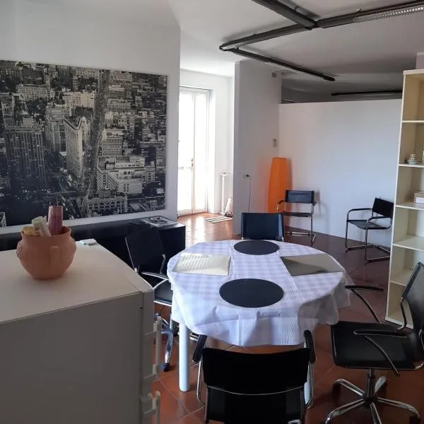 Volta 8, hotel v destinaci Cassano Magnago