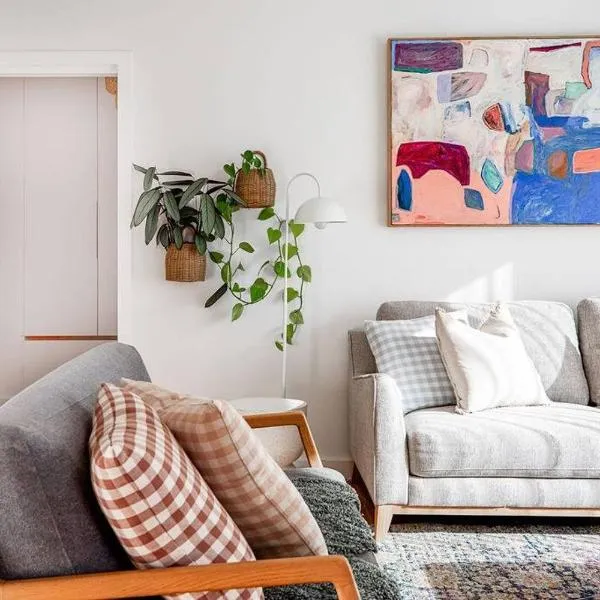 Convenient luxury home, minutes to CBD + hospital, hotel v destinaci Launceston