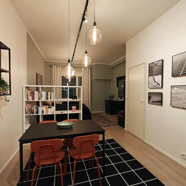 Brooms - Newly renovated central studio apartment, hotelli kohteessa Pietarsaari