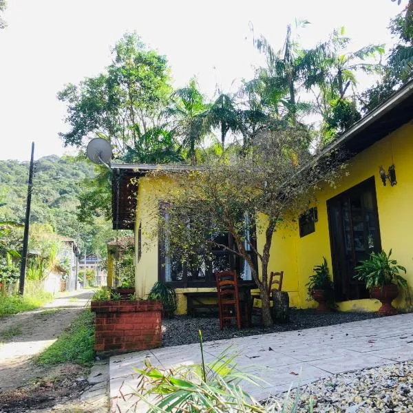 Rancho Caiçara, hotel in São Francisco do Sul