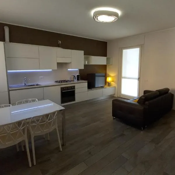 Home Sweet Home, hotel in Pessano con Bornago