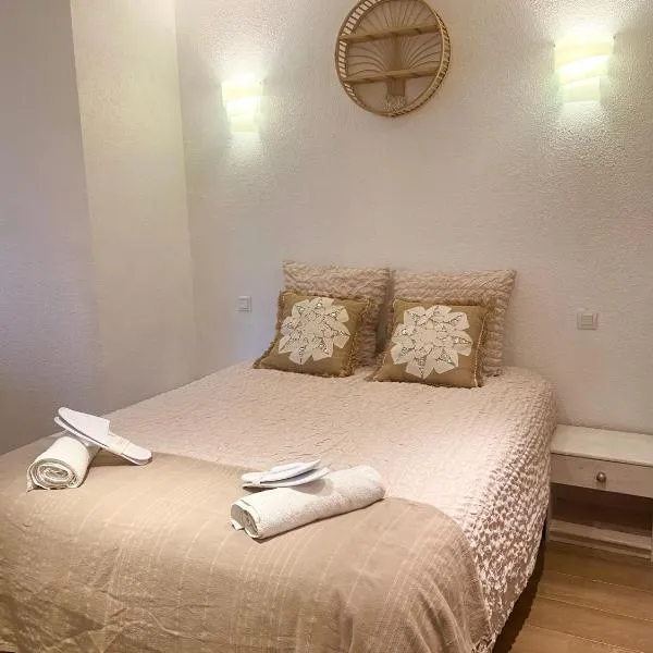 La Petite Vernoelle, hotel v destinaci Prémilhat