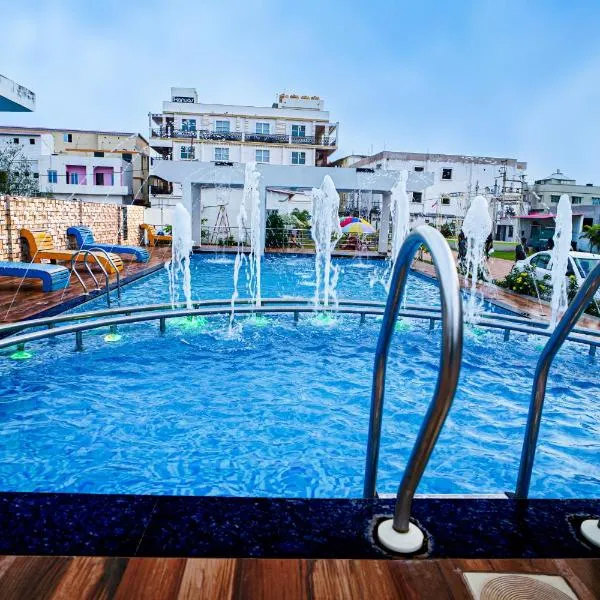 Holiday Beach Resort !! Beach Distance 50 Mts !!, hotel v destinaci Mandarmoni