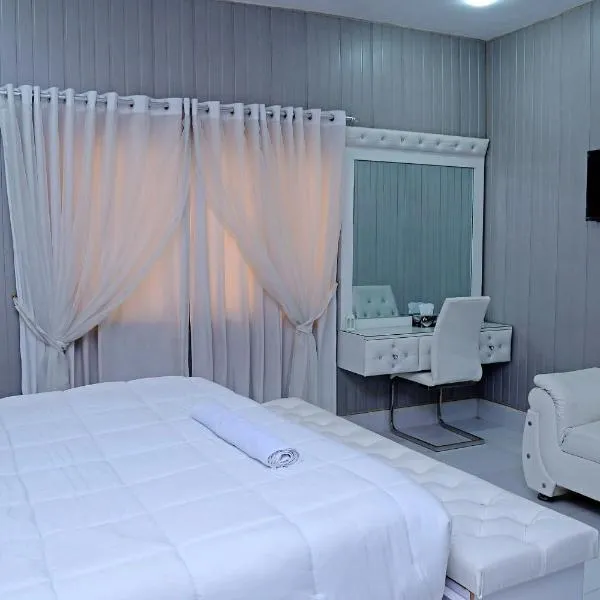 Pakistan Club Inn Hotel, hotel v Kalar Goth
