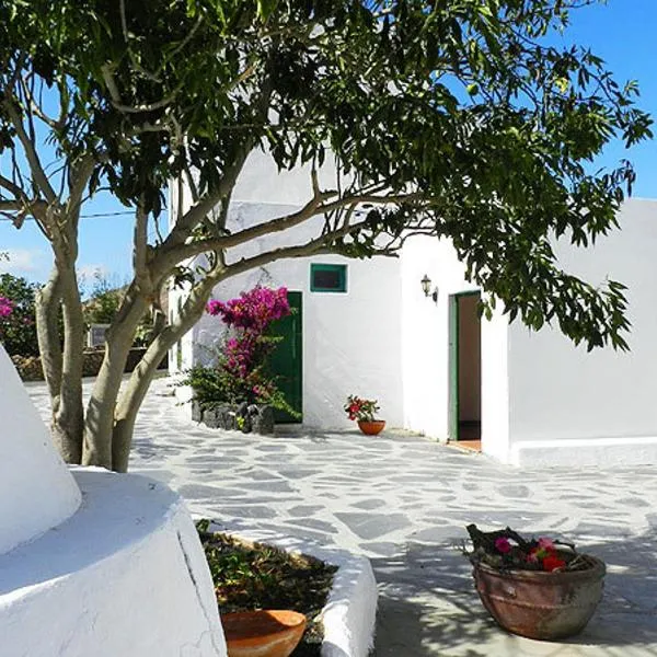 Casa Emerenciana, hotel u gradu Femés