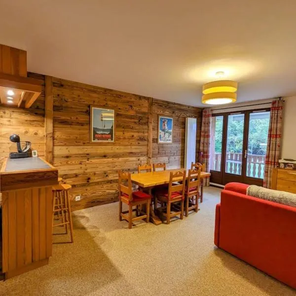 Superbe appartement au pied des pistes -Le chamois, hotel en Les Déserts