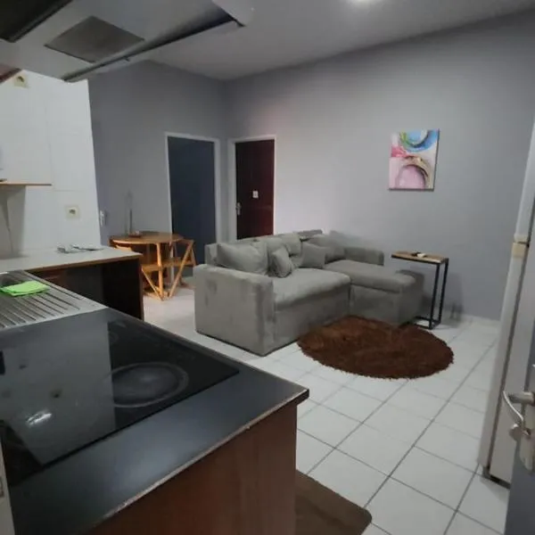 Tropical Breeze Apartments, hotel v destinaci Paramaribo