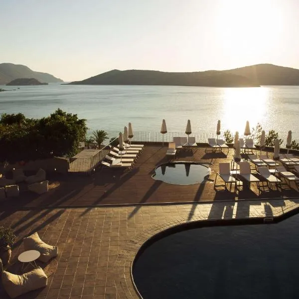 Domes Aulus Elounda, All Inclusive, Adults Only, Curio Collection by Hilton, отель в Элунде