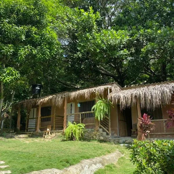 Hostal Dos Quebradas, ξενοδοχείο στη Σάντα Μάρτα