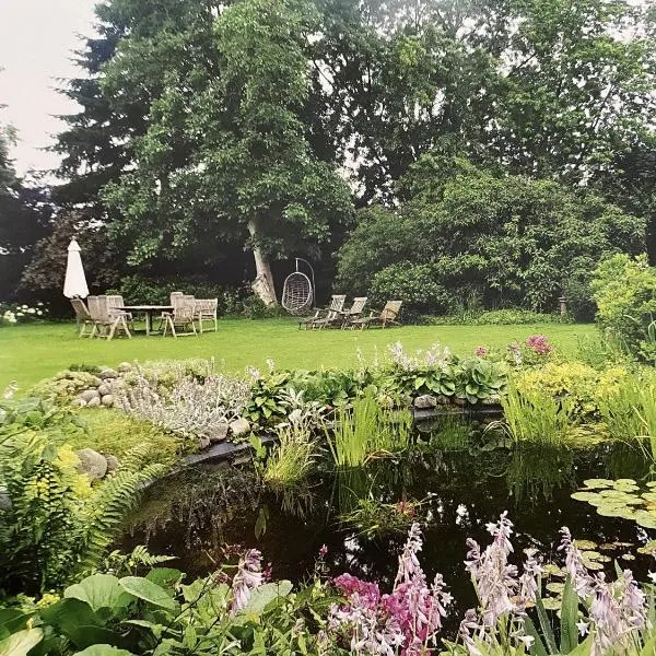 Landhaus Bleckede - App 2 Lüneburg, hotel in Bleckede