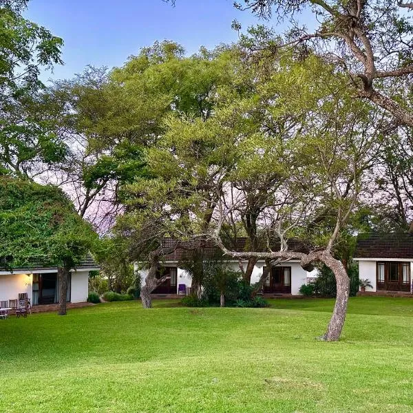 The Musketeers Lodge, hotel en Bulawayo