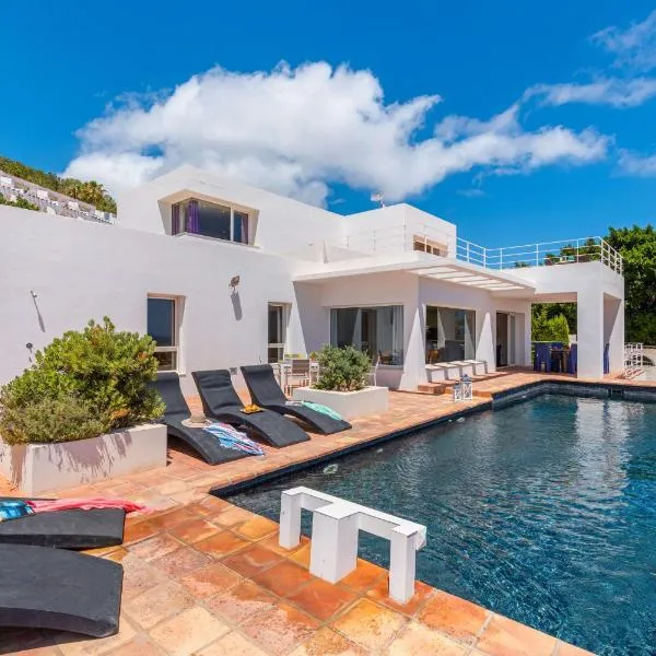 Villa Moderna - PlusHolidays, khách sạn ở Calpe