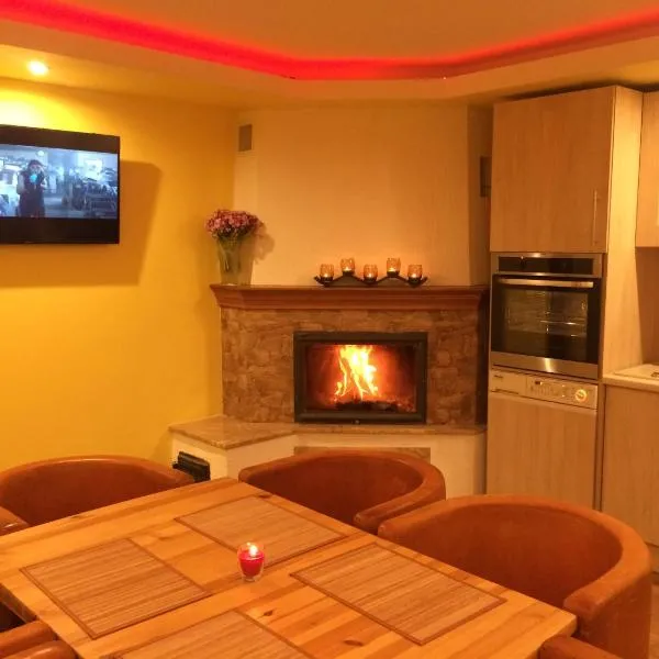Pie ābeles, hotel in Ventspils