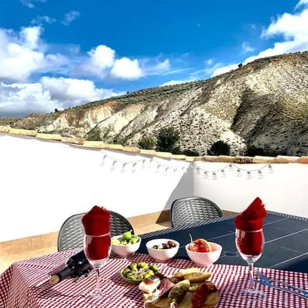 Casa Rural Caballeriza, hotel v destinácii Hinojares