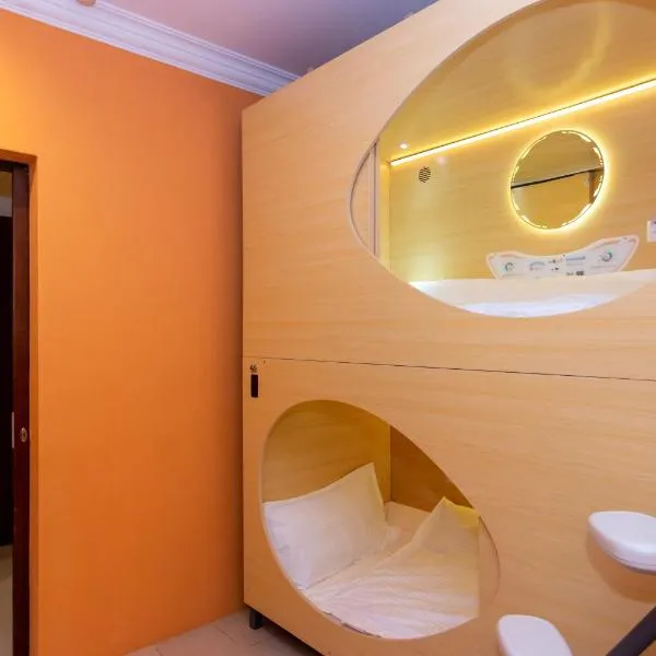 Momostay, hotel in George Town
