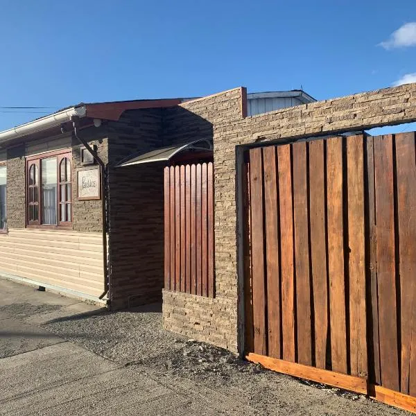 MI HOGAR ES TUYO, hotel v mestu Punta Arenas