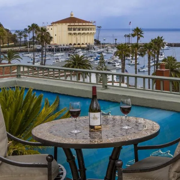 The Avalon Hotel in Catalina Island, hotel in Two Harbors