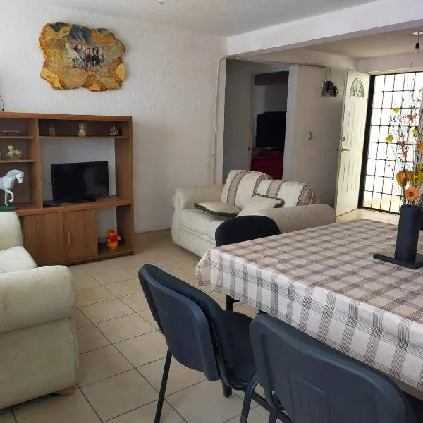 Cozy Villa in Almoloya de Jurez, Mexico, hotel in Almoloya de Juárez