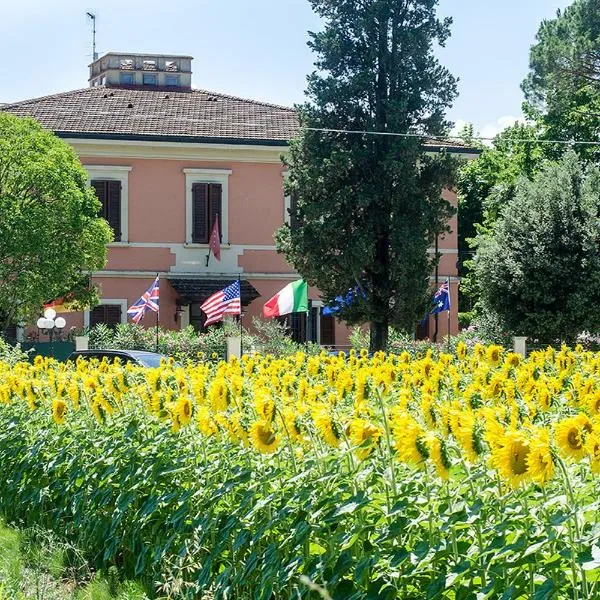 Hotel Villa Maya, hotel in Ripoli