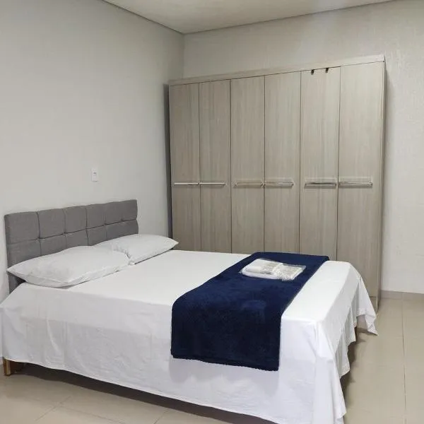 Apartamentos aconchegantes no centro da cidade, hotel in Cacoal