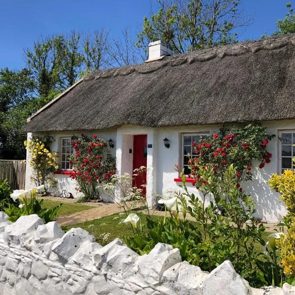 Clannad Cottage, hotel a Arboe