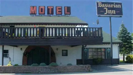 Bavarian Inn, hotel v destinaci Bruce Mines
