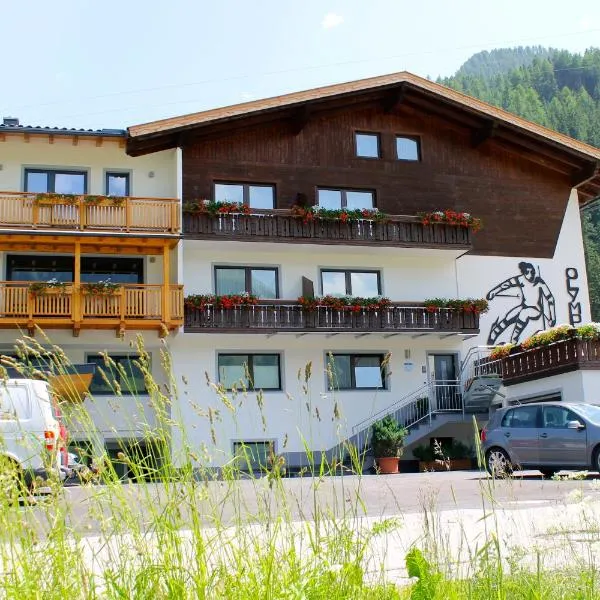 OLYMPIA Privathotel Garni, hotel in Sankt Jakob in Defereggen