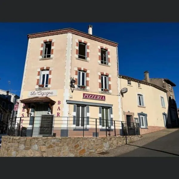 La Cigogne, hotel in Chambost-Longessaigne