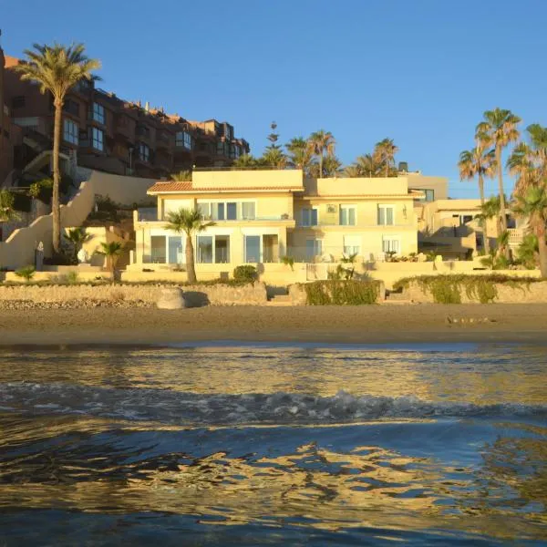 Espectacular Apartamento a pie de playa en CHALET ROQUETES, hotel v destinaci Alicante