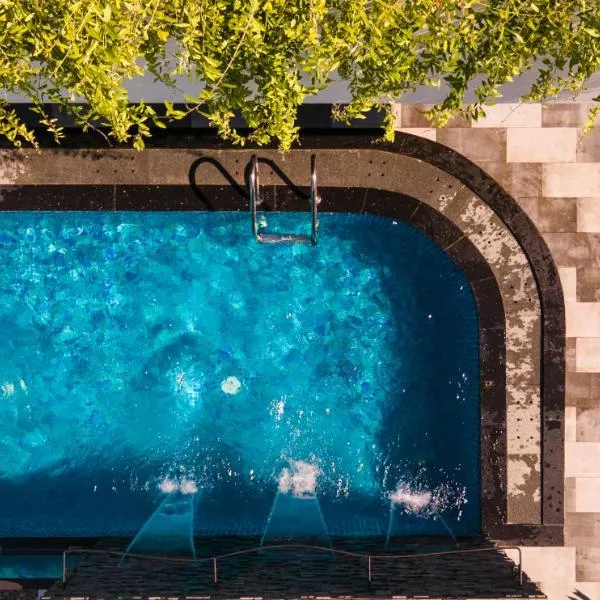 Aaron Boutique Hotel、ニャチャンのホテル