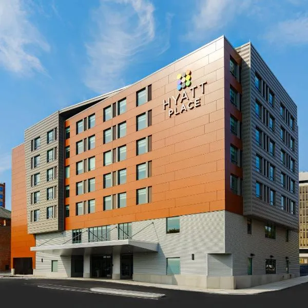 Hyatt Place Albany, готель у місті Nassau