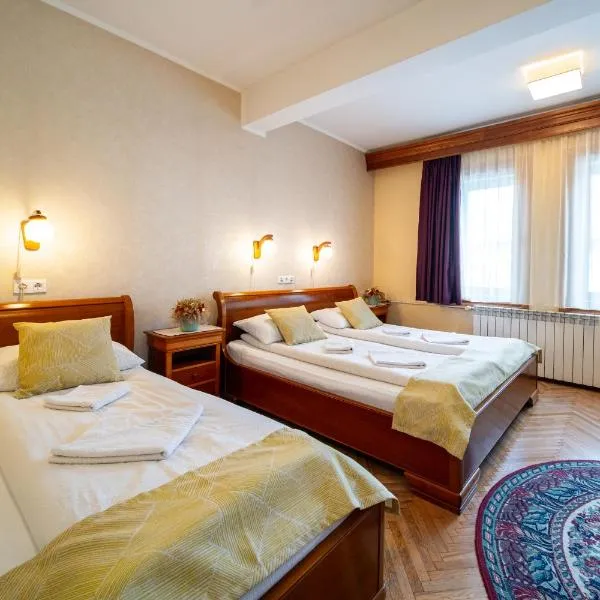 Lilla Panzió, hotel v destinaci Odorheiu Secuiesc